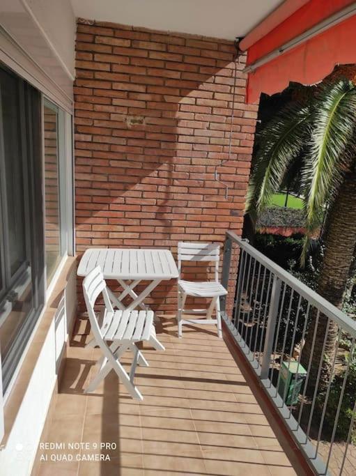 Apartament Coqueto Alojamiento Con Banera De Hidromasaje Tarragona Zewnętrze zdjęcie
